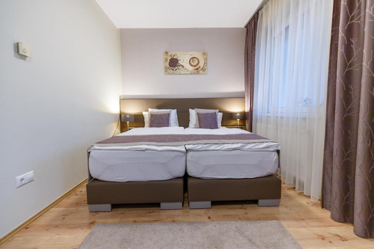 Mokka Apartments Miskolc Eksteriør billede