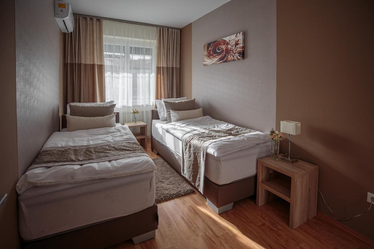 Mokka Apartments Miskolc Eksteriør billede
